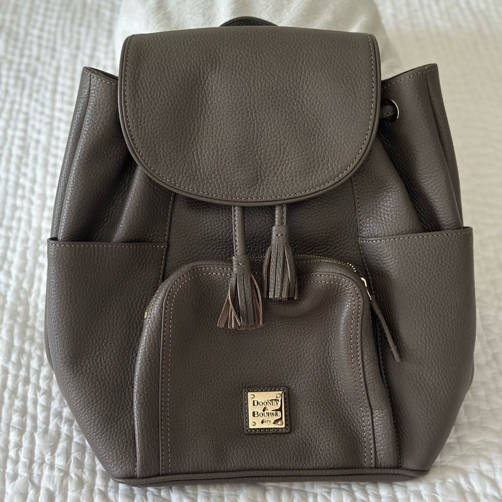 • dooney & bourke murphy backpack •